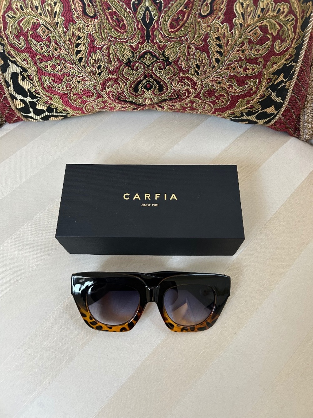 CARFIA SUNGLASSES BLACK/LEOPARD NWT
